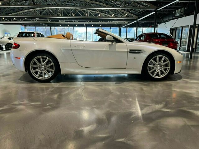 2013 Aston Martin Vantage 6SpeedManual!!!/PowerConvertibleTop/ParkSensors/MemorySeats/NAV - 22946522 - 8