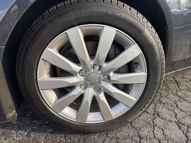 2013 Audi A4 4dr Sedan Automatic quattro 2.0T Premium - 23013287 - 1