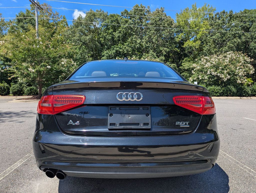 2013 Audi A4 2.0T Premium photo 10