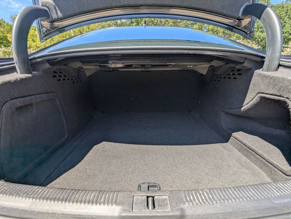 2013 Audi A4 2.0T Premium photo 11