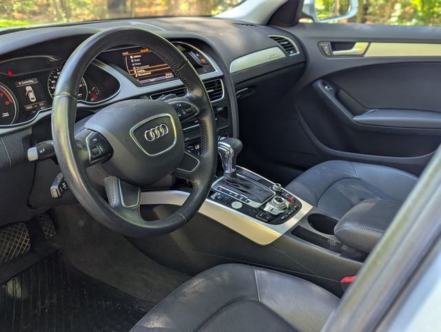 2013 Audi A4 4dr Sedan Automatic quattro 2.0T Premium Plus - 23024776 - 13