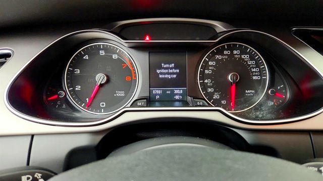 2013 Audi A4 4dr Sedan Automatic quattro 2.0T Premium Plus w/ MMI Navigation - 23074409 - 14