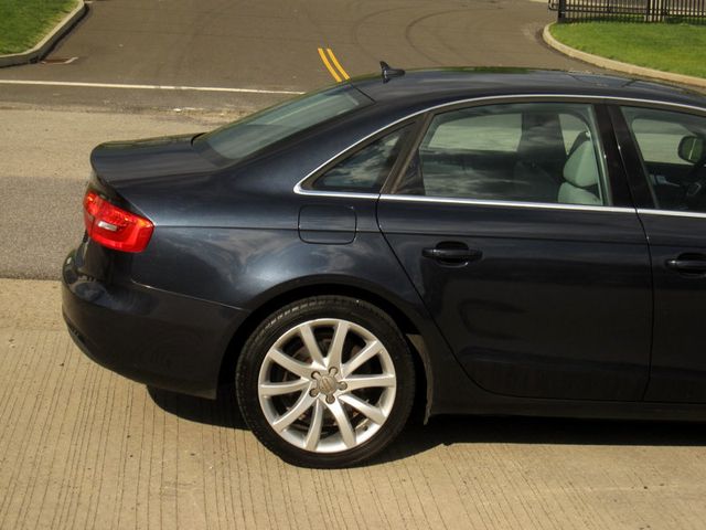 2013 Audi A4 4dr Sedan Manual quattro 2.0T Premium Plus - 23015091 - 10