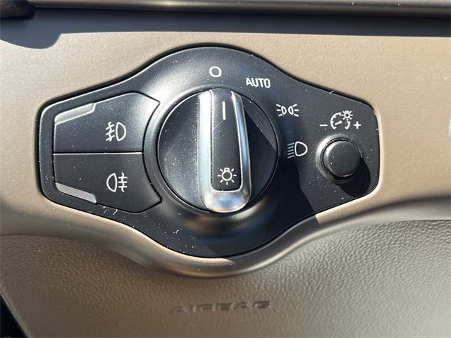 2013 Audi A5 Cabriolet 2dr Cabriolet Auto quattro 2.0T Premium Plus - 22916462 - 24