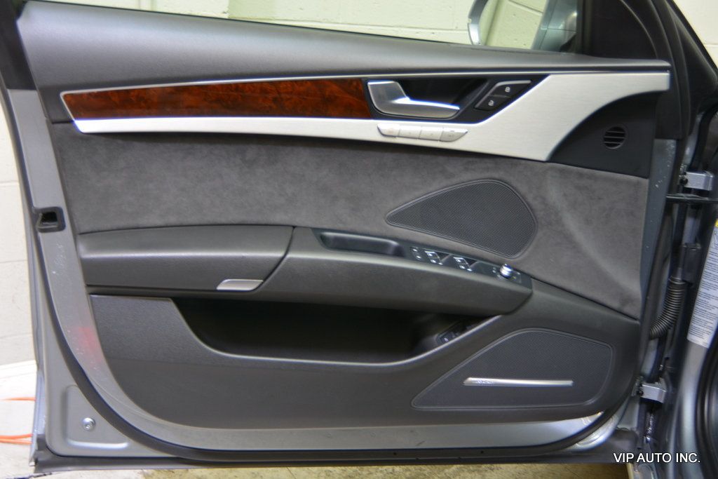 2013 Audi A8 4dr Sedan 4.0L - 22982724 - 5
