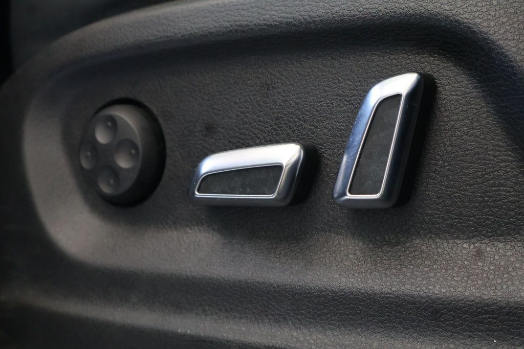 2013 Audi Q5 3.0T Premium Plus photo 11