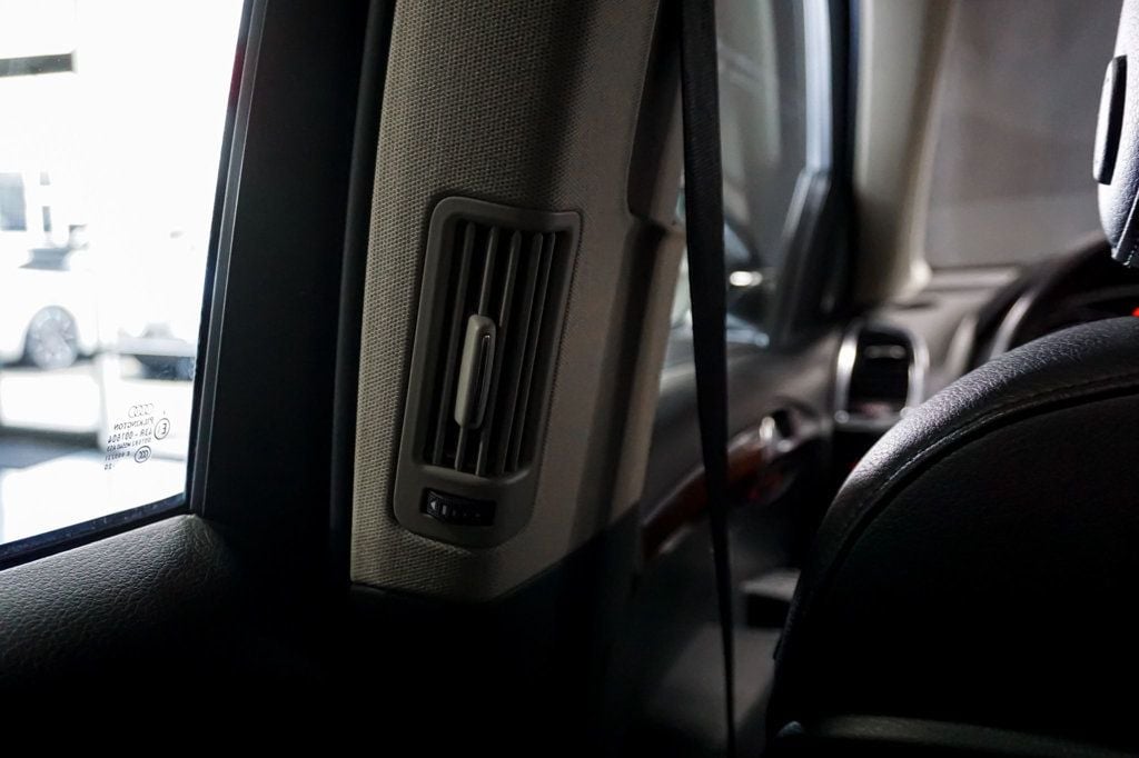 2013 Audi Q7 *Q7 TDI Premium Plus* *Black/Black* *1-Owner* *Dealer Serviced* - 22912894 - 70