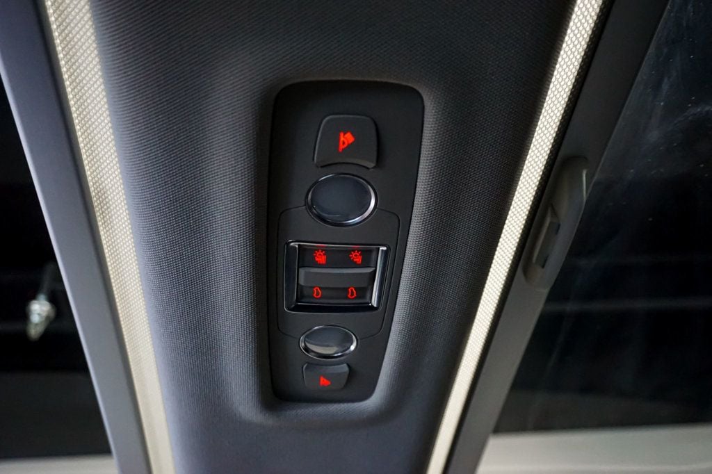 2013 Audi Q7 *Q7 TDI Premium Plus* *Black/Black* *1-Owner* *Dealer Serviced* - 22912894 - 72