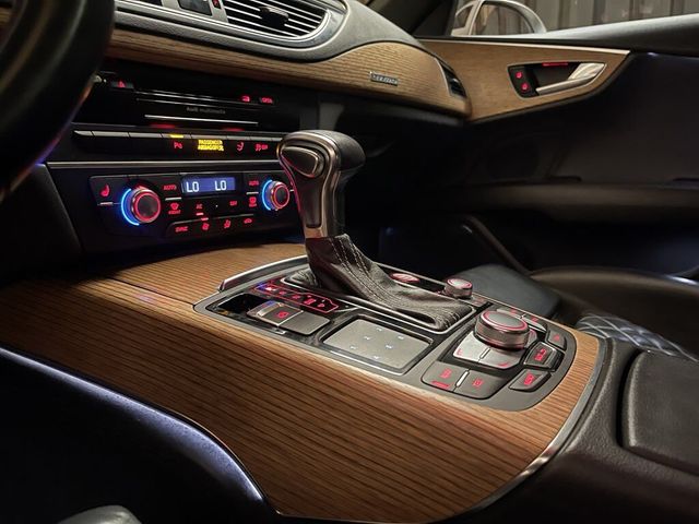 2013 Audi S7 4.0T quattro Prestige AWD 4dr Sportback - 21403804 - 24