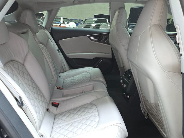 2013 Audi S7 4dr Hatchback Prestige - 23089732 - 17