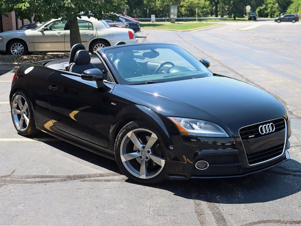 2013 Audi TT Roadster Quattro 2.0T Prestige photo 13