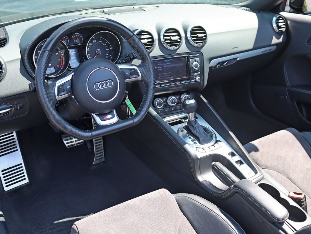 2013 Audi TT Roadster Quattro 2.0T Prestige photo 15