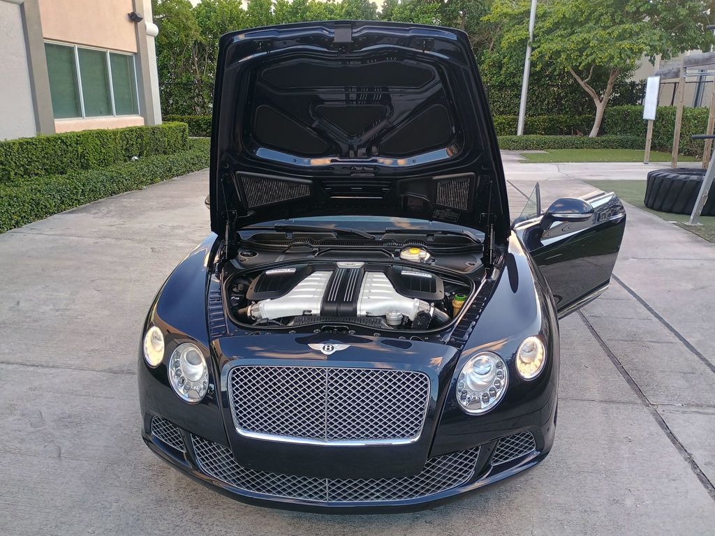 2013 Bentley Continental GT 2dr Convertible - 22950361 - 32