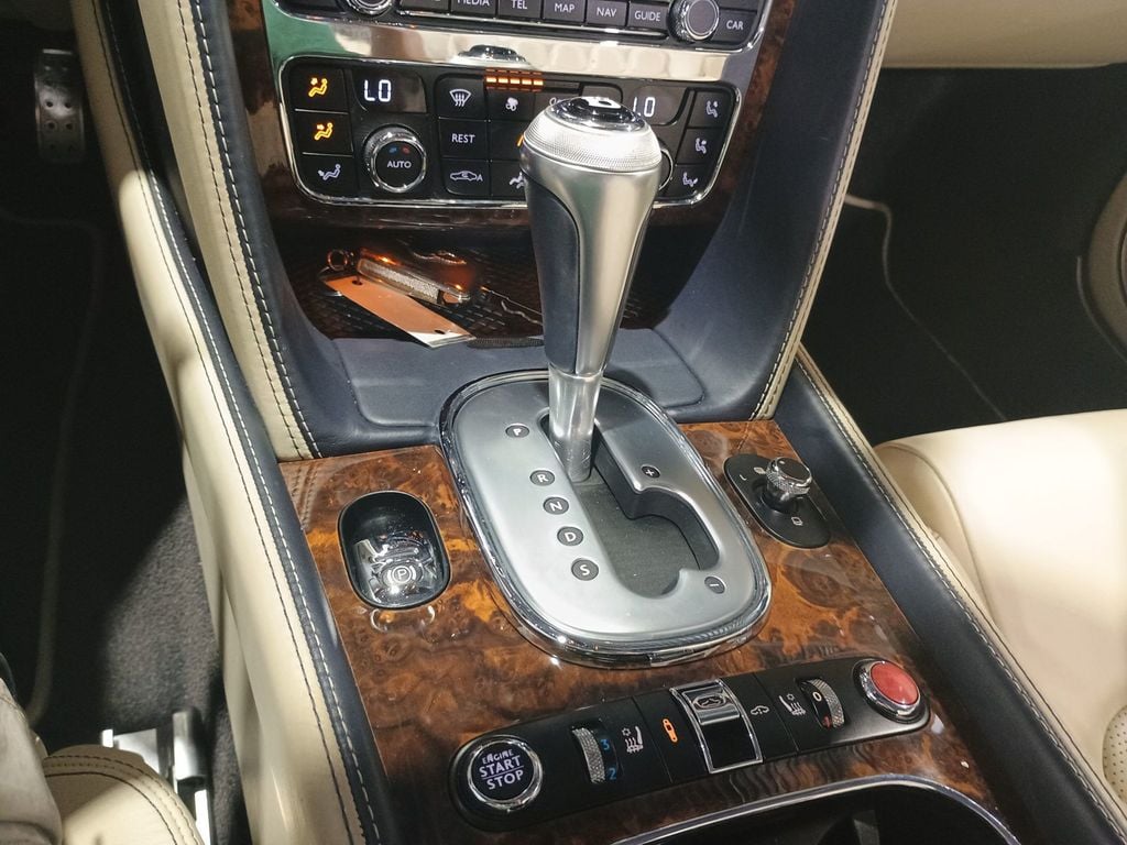 2013 Bentley Continental GT 2dr Convertible 1 Owner Florida Car - 23024692 - 24