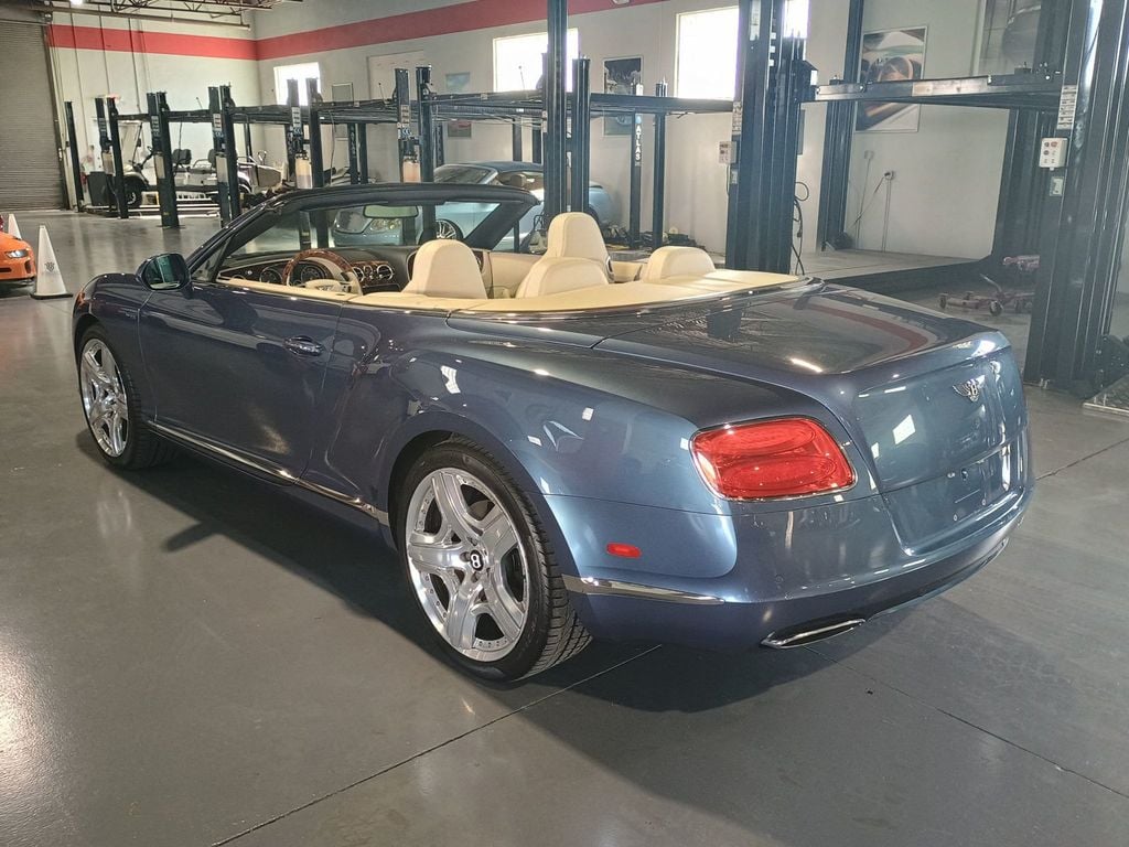 2013 Bentley Continental GT 2dr Convertible 1 Owner Florida Car - 23024692 - 3