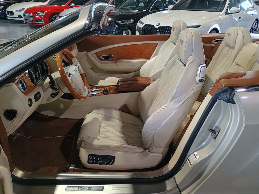 2013 Bentley Continental GT 2dr Convertible Clean Carfax - 23022896 - 15