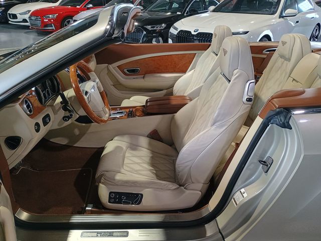 2013 Bentley Continental GT 2dr Convertible Clean Carfax - 23022896 - 15