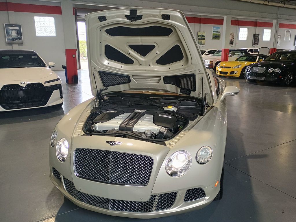 2013 Bentley Continental GT 2dr Convertible Clean Carfax - 23022896 - 41