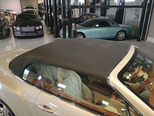 2013 Bentley Continental GT 2dr Convertible Clean Carfax - 23022896 - 49