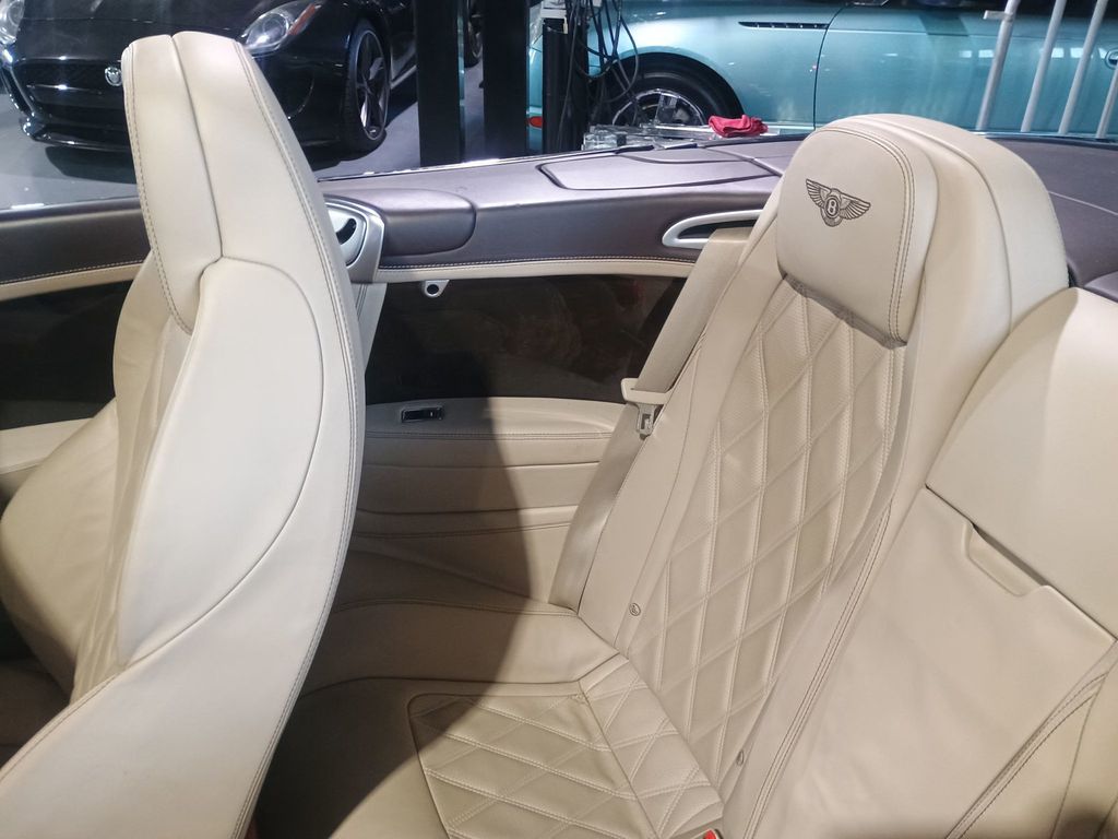 2013 Bentley Continental GT 2dr Convertible Clean Carfax Florida Car - 22976639 - 24