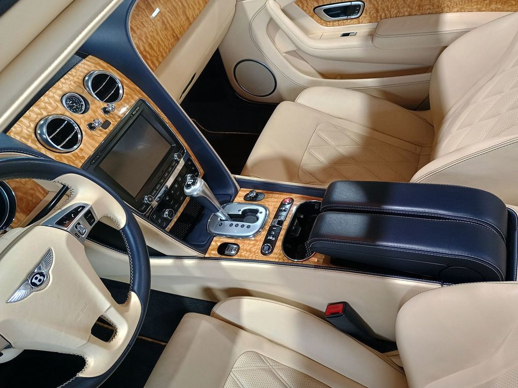 2013 Bentley Continental GT 2dr Convertible Mulliner Clean Carfax - 23076123 - 21