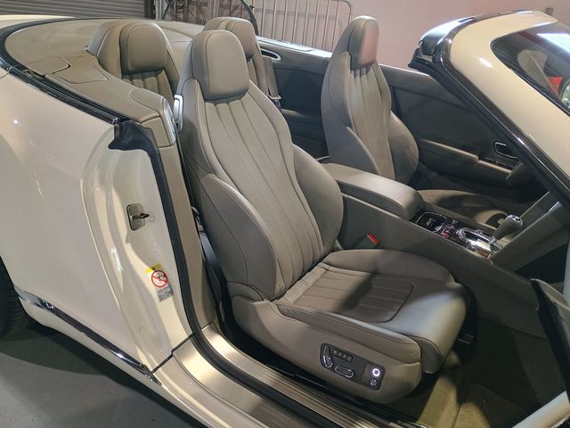 2013 Bentley Continental GT V8 2dr Convertible 1 Owner Clean Carfax - 22949255 - 31