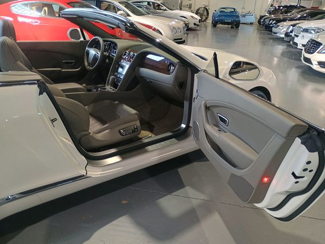 2013 Bentley Continental GT V8 2dr Convertible 1 Owner Clean Carfax - 22949255 - 32