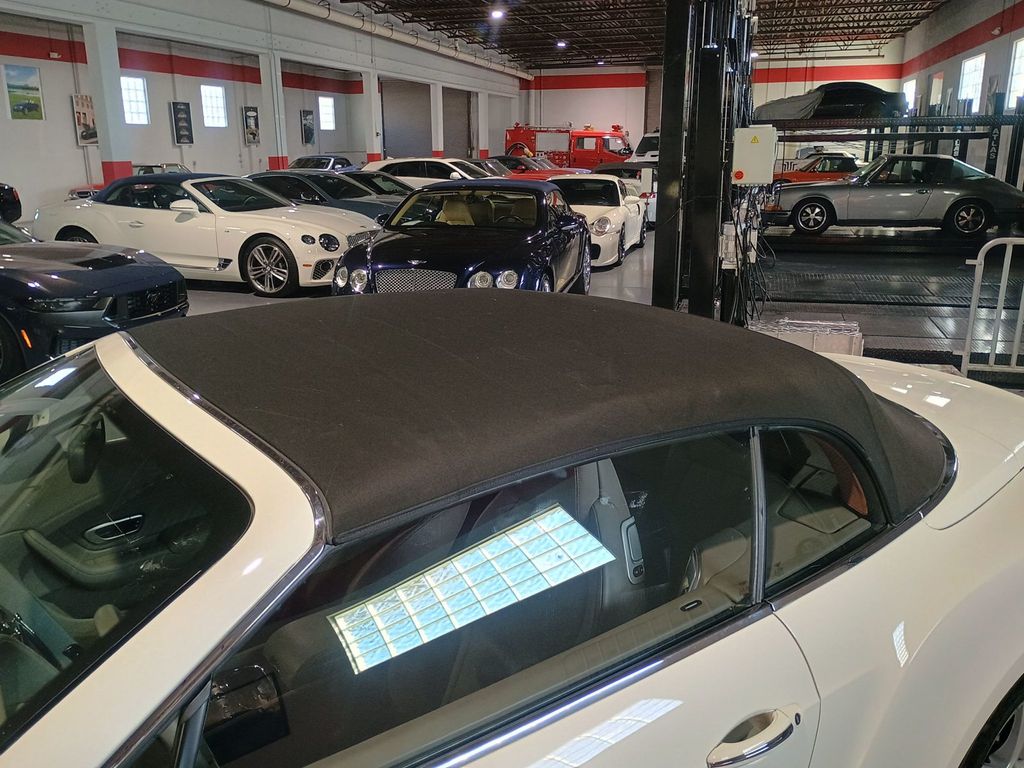 2013 Bentley Continental GT V8 2dr Convertible 1 Owner Clean Carfax - 22949255 - 42