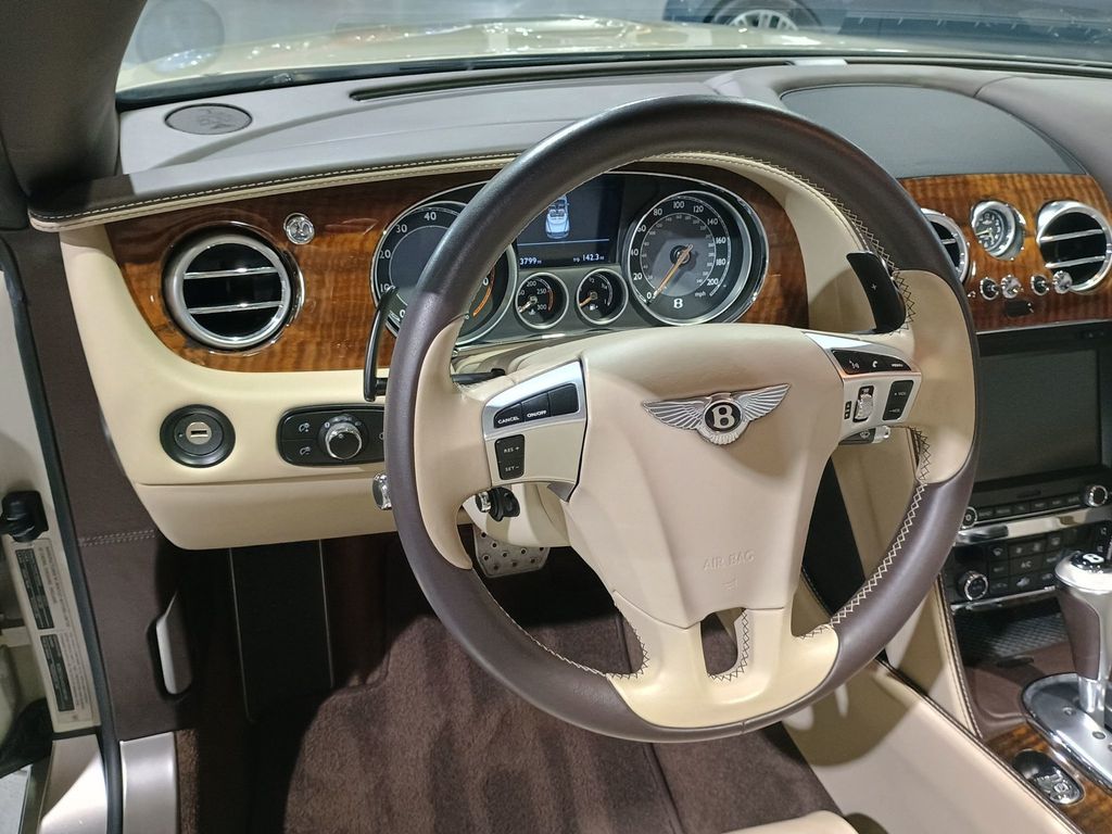 2013 Bentley Continental GT V8 2dr Convertible Clean AutoCheck Florida Car - 23033134 - 20