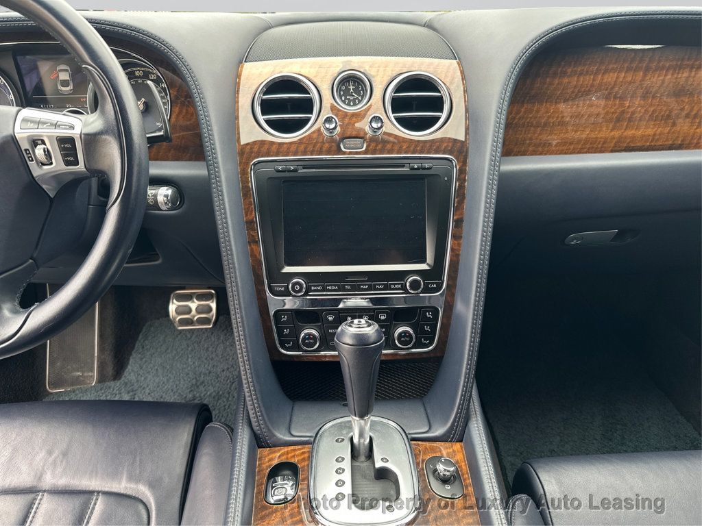 Bentley Continental photo 13