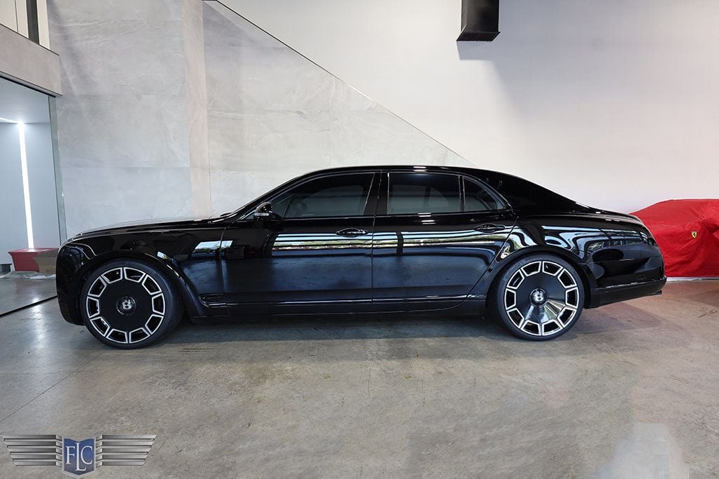 2013 Bentley Mulsanne Mulliner Sedan - 23023226 - 1
