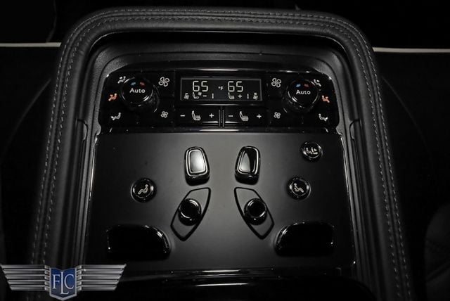2013 Bentley Mulsanne Mulliner Sedan - 23023226 - 20
