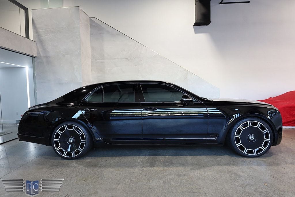 2013 Bentley Mulsanne Mulliner Sedan - 23023226 - 2