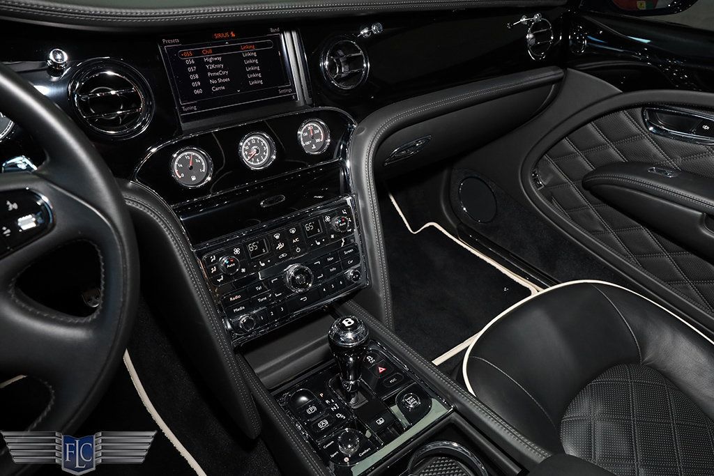 2013 Bentley Mulsanne Mulliner Sedan - 23023226 - 32