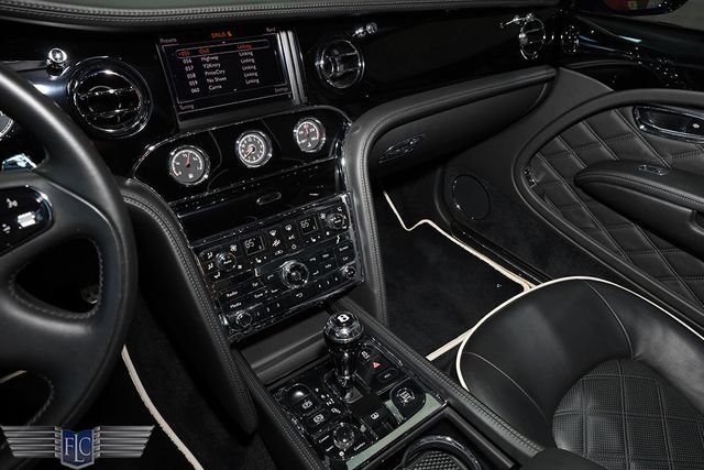 2013 Bentley Mulsanne Mulliner Sedan - 23023226 - 32