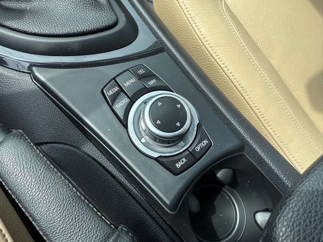 2013 BMW 1 Series 128i - 22898496 - 21