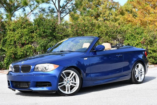 2013 BMW 1 Series 135i Convertible W/M Sport and Premium Packages - 22956594 - 19