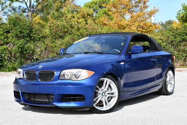 2013 BMW 1 Series 135i Convertible W/M Sport and Premium Packages - 22956594 - 21