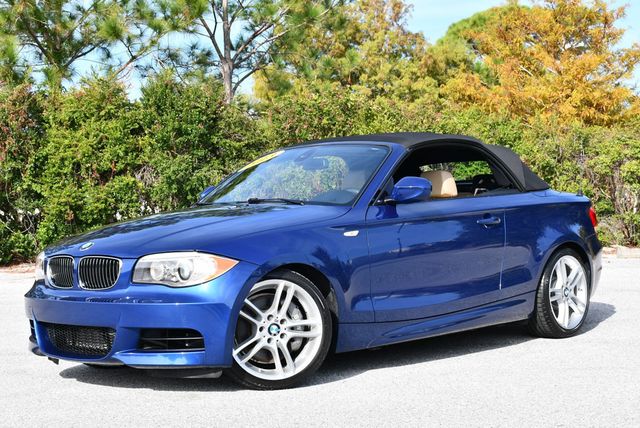 2013 BMW 1 Series 135i Convertible W/M Sport and Premium Packages - 22956594 - 22