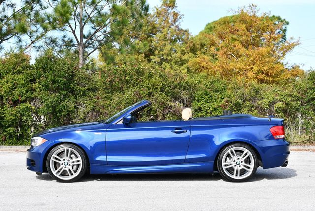 2013 BMW 1 Series 135i Convertible W/M Sport and Premium Packages - 22956594 - 27