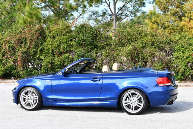 2013 BMW 1 Series 135i Convertible W/M Sport and Premium Packages - 22956594 - 33