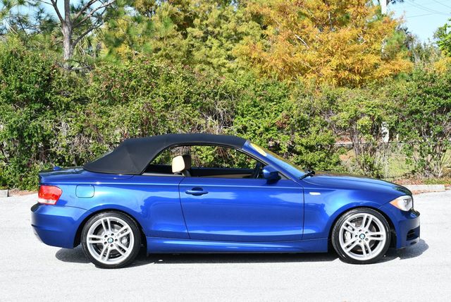 2013 BMW 1 Series 135i Convertible W/M Sport and Premium Packages - 22956594 - 40