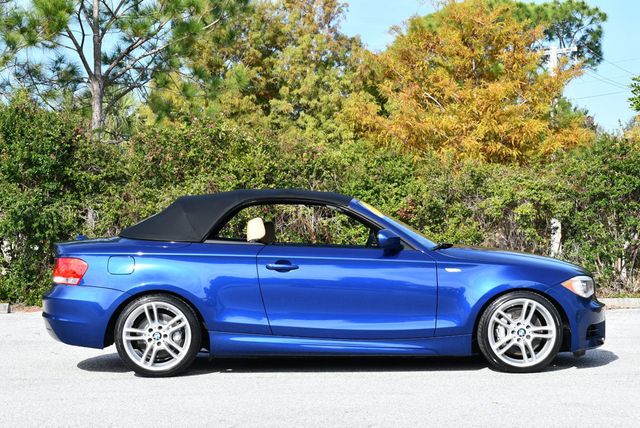 2013 BMW 1 Series 135i Convertible W/M Sport and Premium Packages - 22956594 - 43