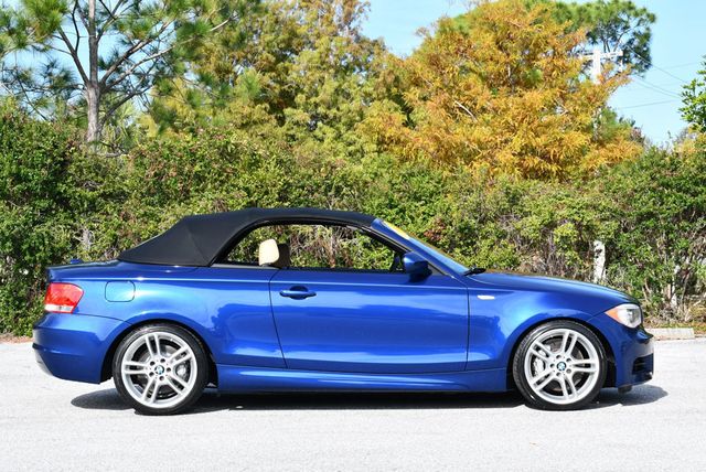 2013 BMW 1 Series 135i Convertible W/M Sport and Premium Packages - 22956594 - 44