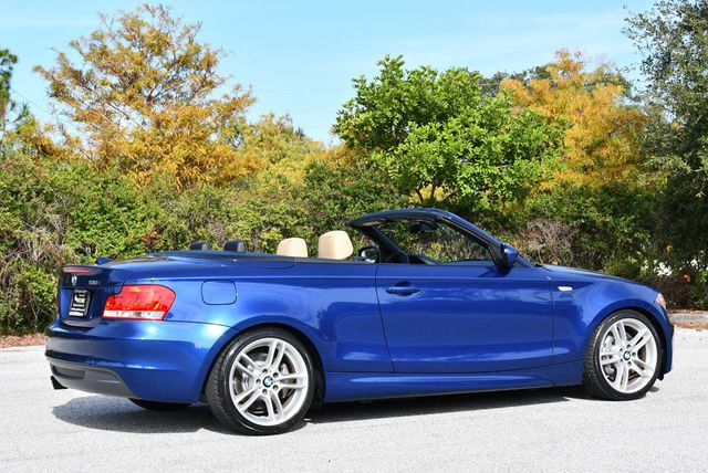 2013 BMW 1 Series 135i Convertible W/M Sport and Premium Packages - 22956594 - 5