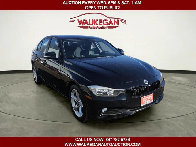 2013 BMW 3 Series 320i xDrive - 22985474 - 2