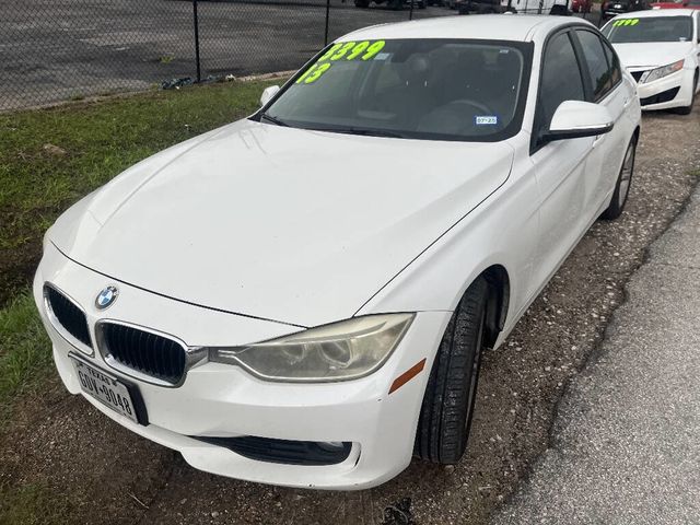 2013 BMW 3 Series 328i - 22919533 - 0