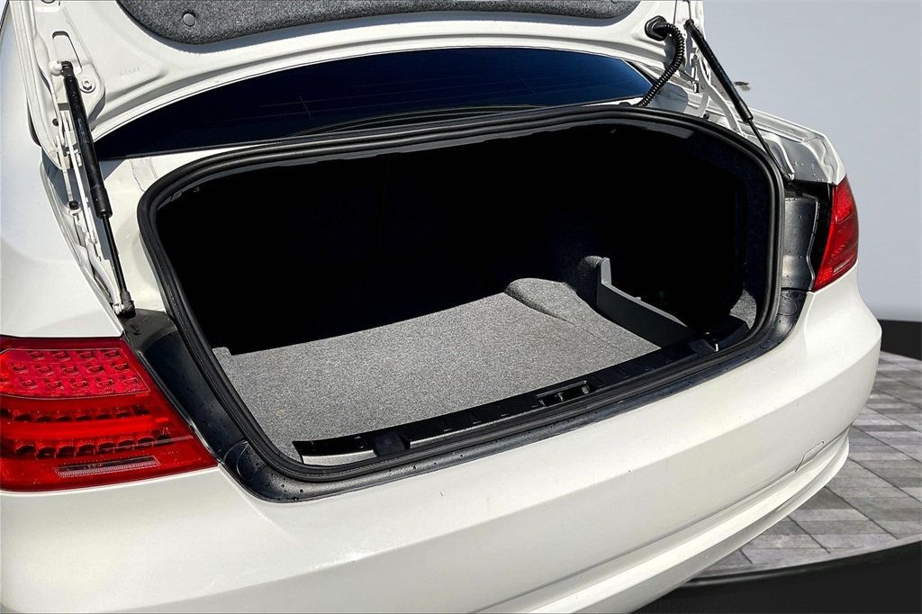 2013 Bmw 328i 3-series photo 30