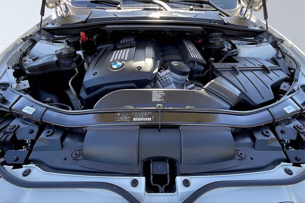 2013 Bmw 328i 3-series photo 32
