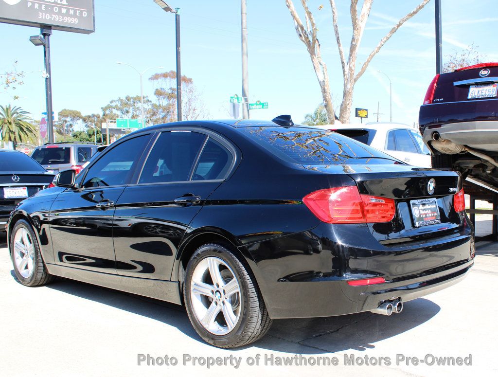 2013 BMW 3 Series 328i - 22990854 - 4